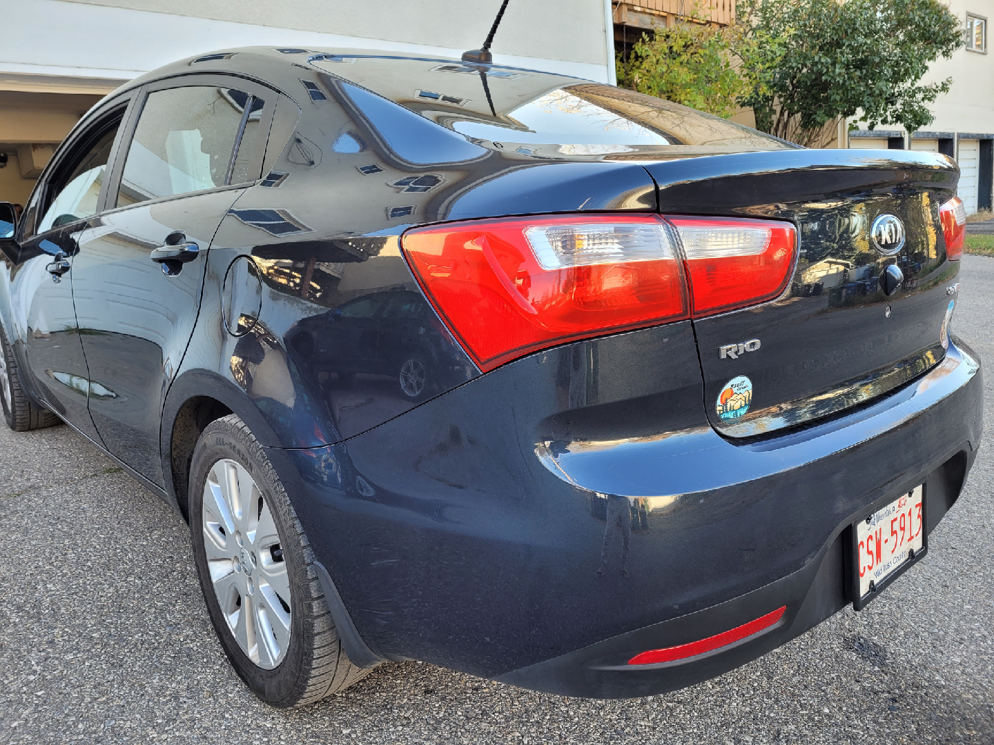 Kia Rio Sedan - photo 4