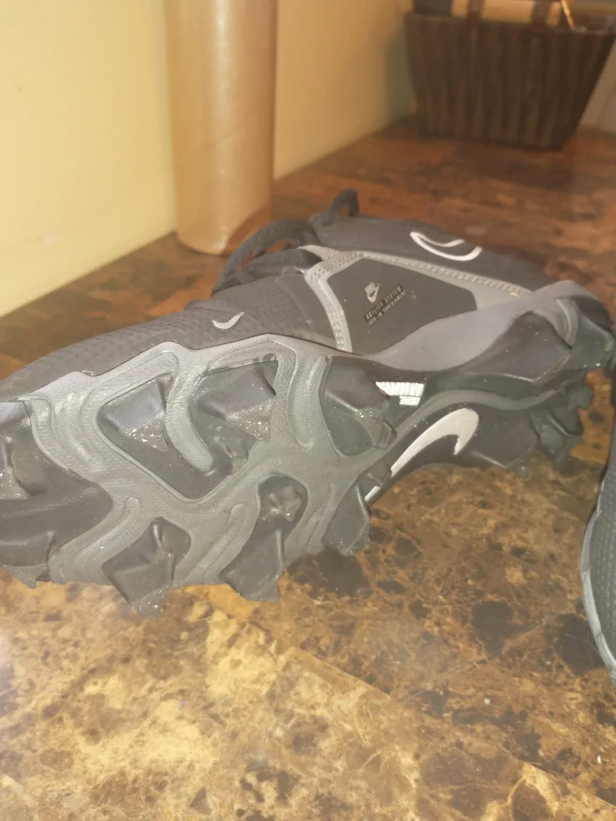 Nike Football Cleats image indicator(3)