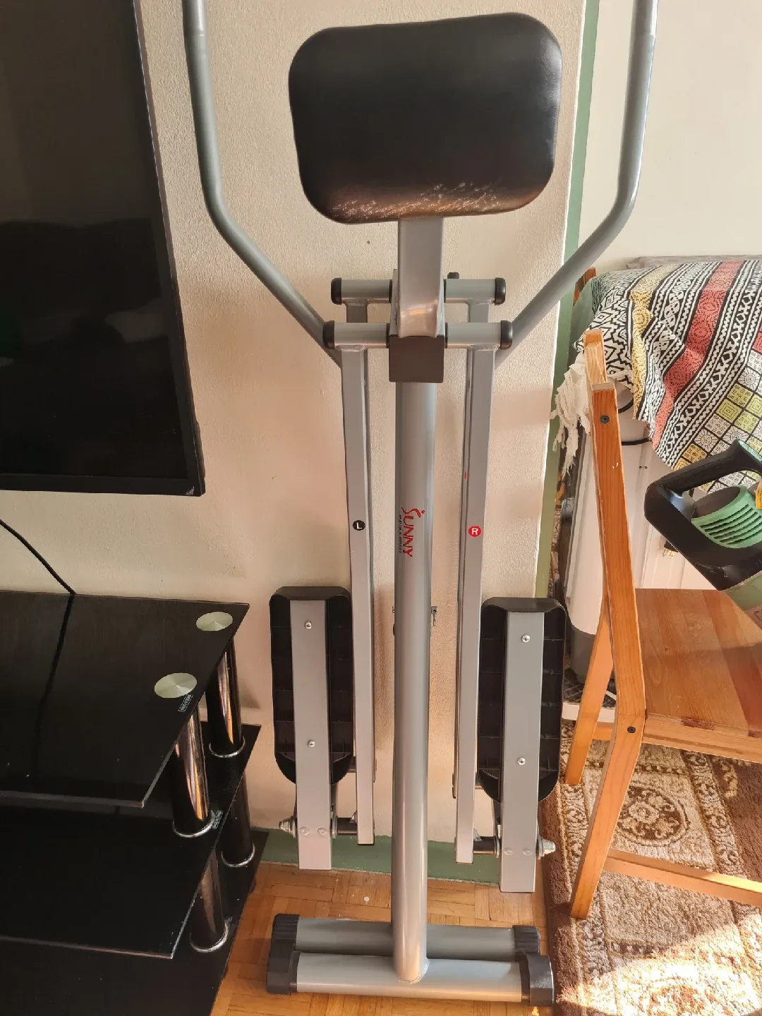 Sunny Health & Fitness Air Walk Trainer