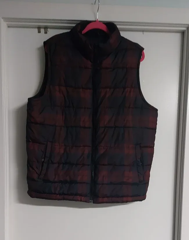 Gap Puffer Vest - Large thumbnail
