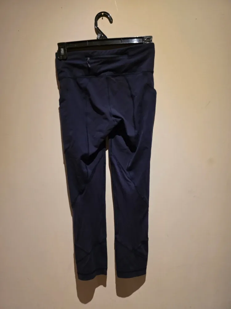 Lululemon leggings, size 4, dark blue thumbnail