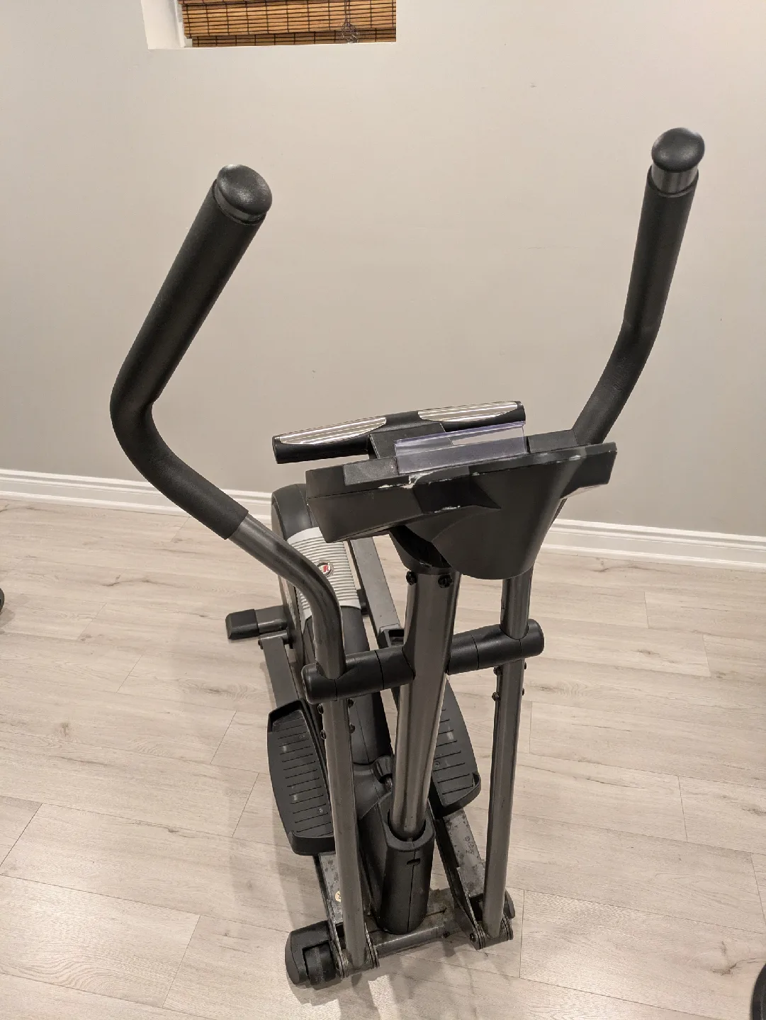 Elliptical Machine image indicator(9)