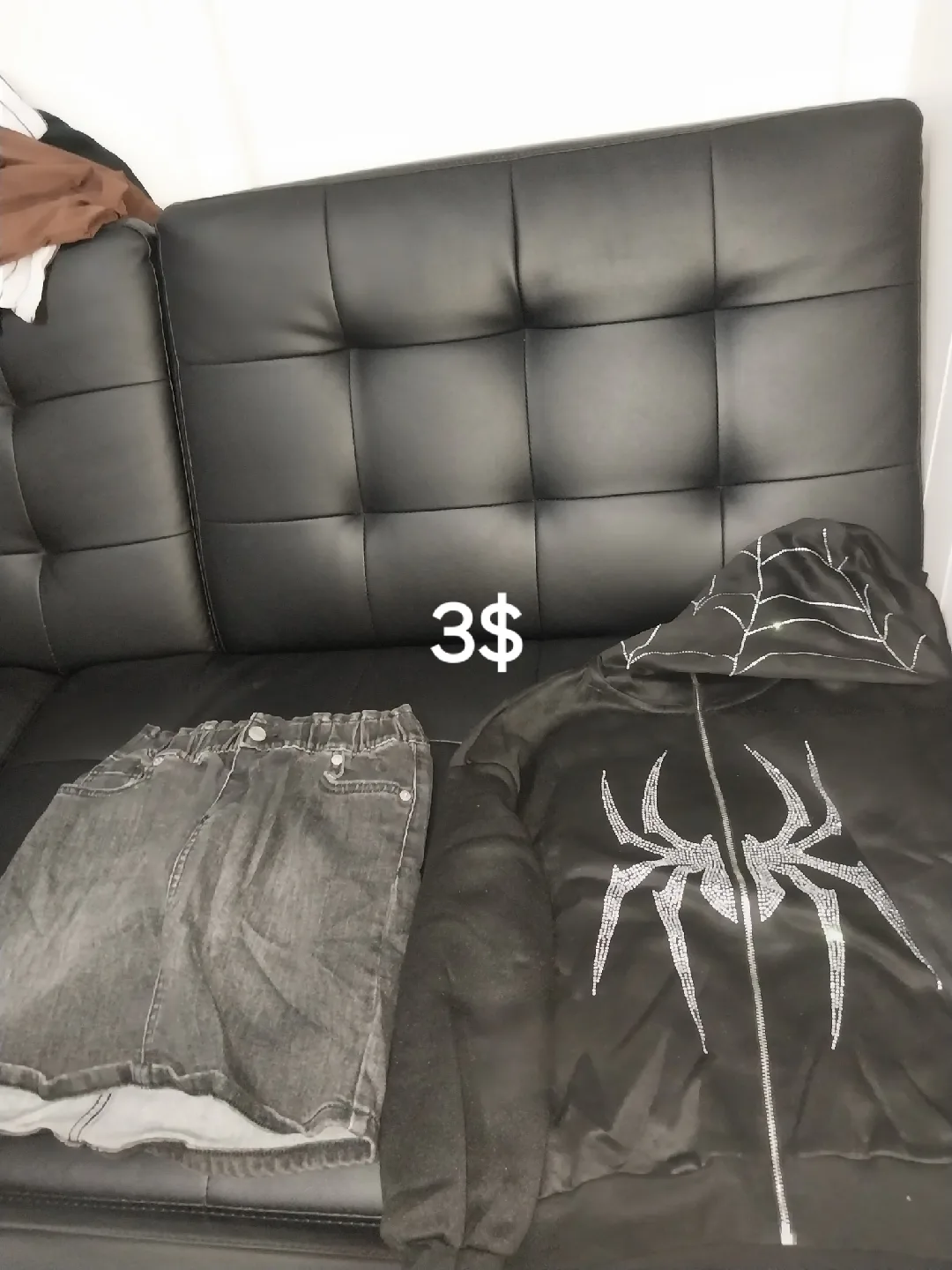 Bundle of Abercrombie & Fitch and Gap Shirts image indicator(5)