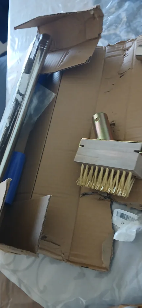 Pool Brush Head with Pole image indicator(2)