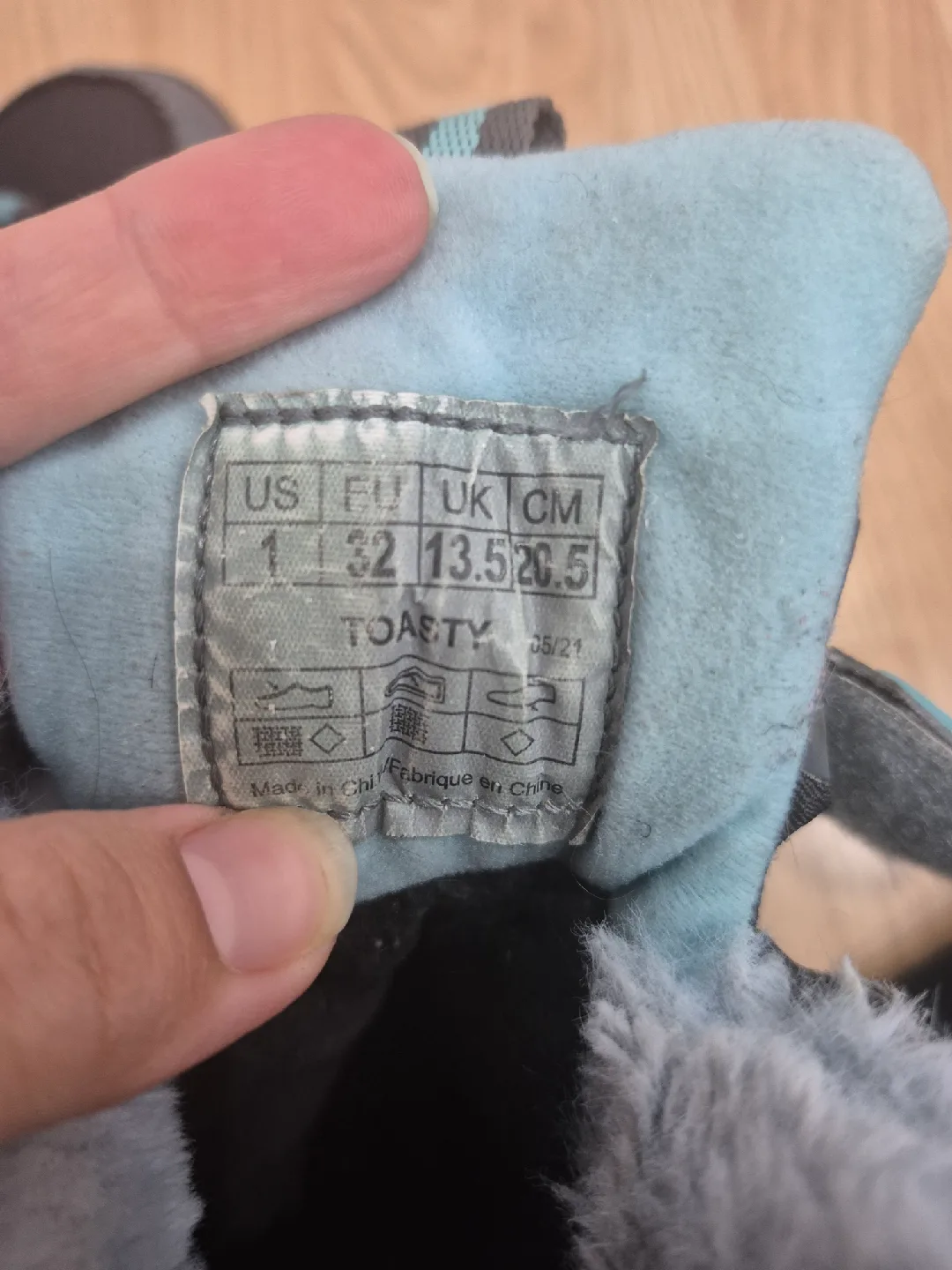 Cougar Kids' Winter Boots - Size US 1 image indicator(3)