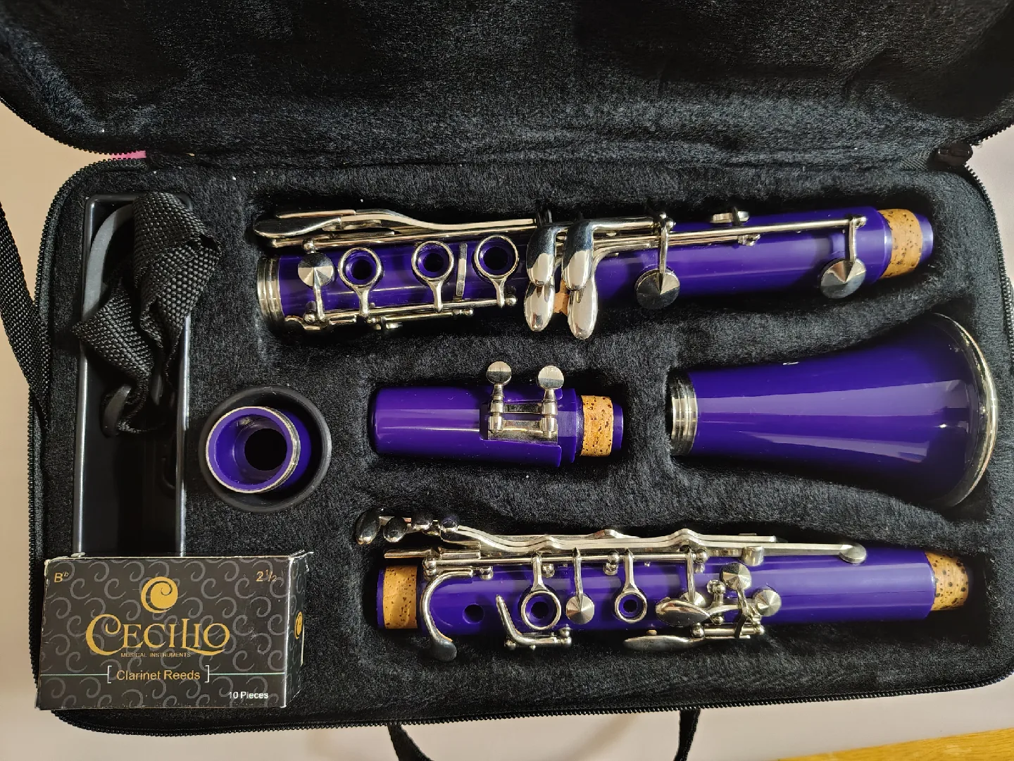 Cecilio Mendini Clarinet Purple with Case image indicator(3)