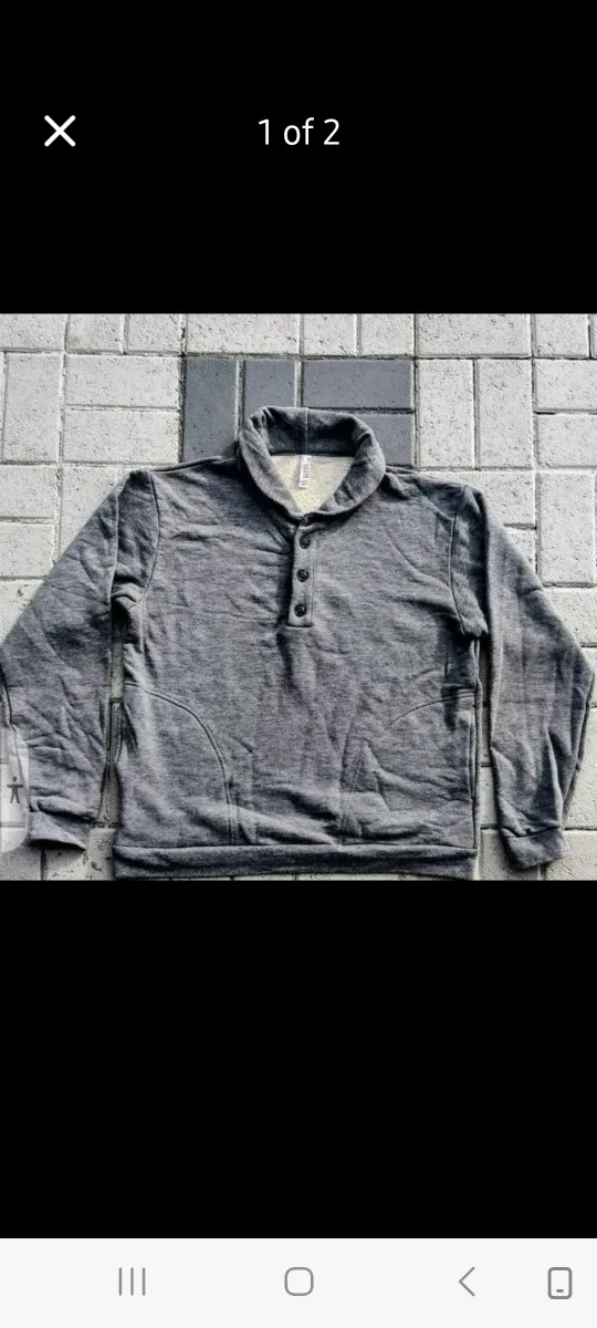 Vintage Style Buttoned Sweatshirt thumbnail