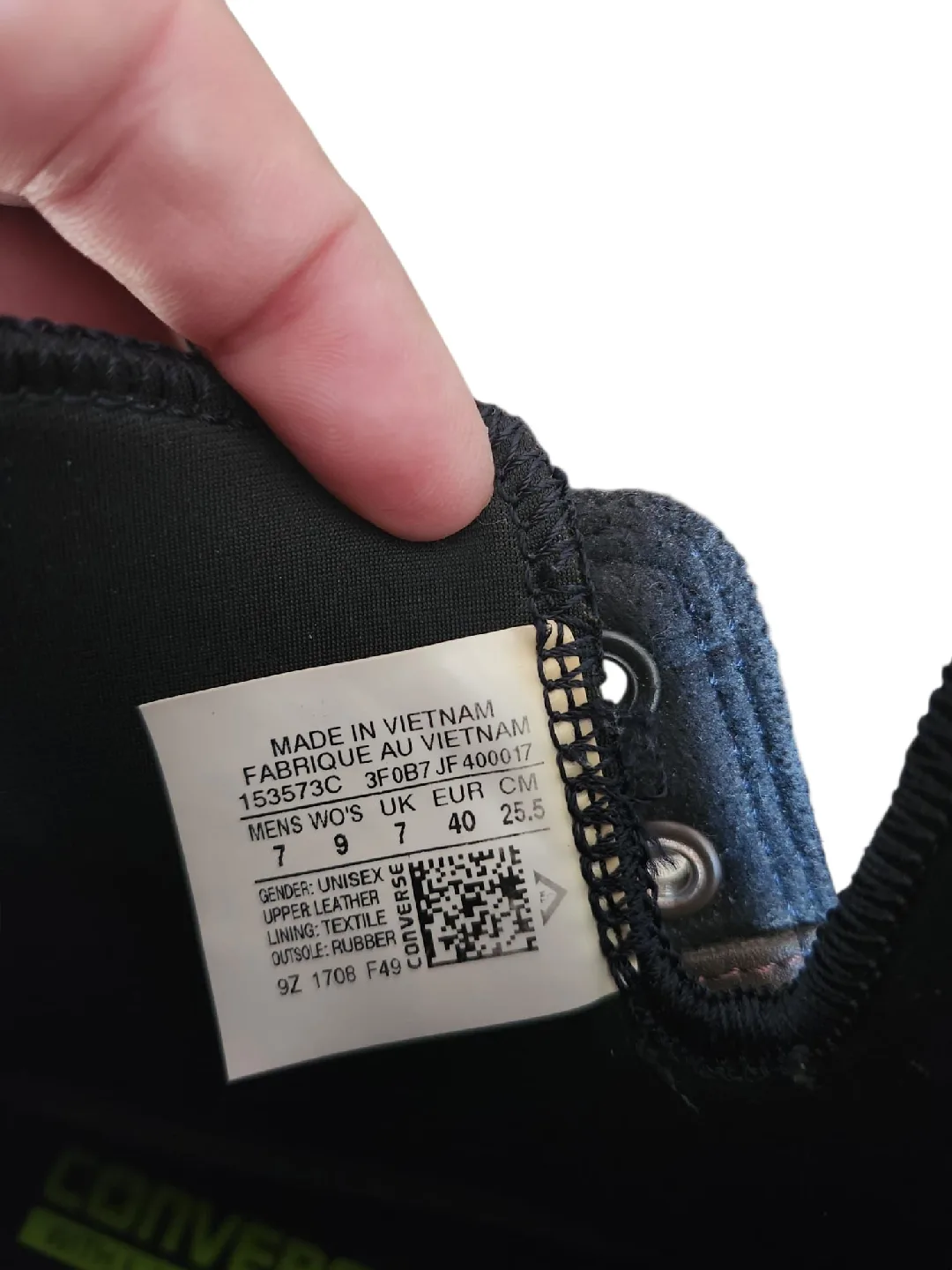 Ecko Unltd. White Sneakers - Size 9 image indicator(2)