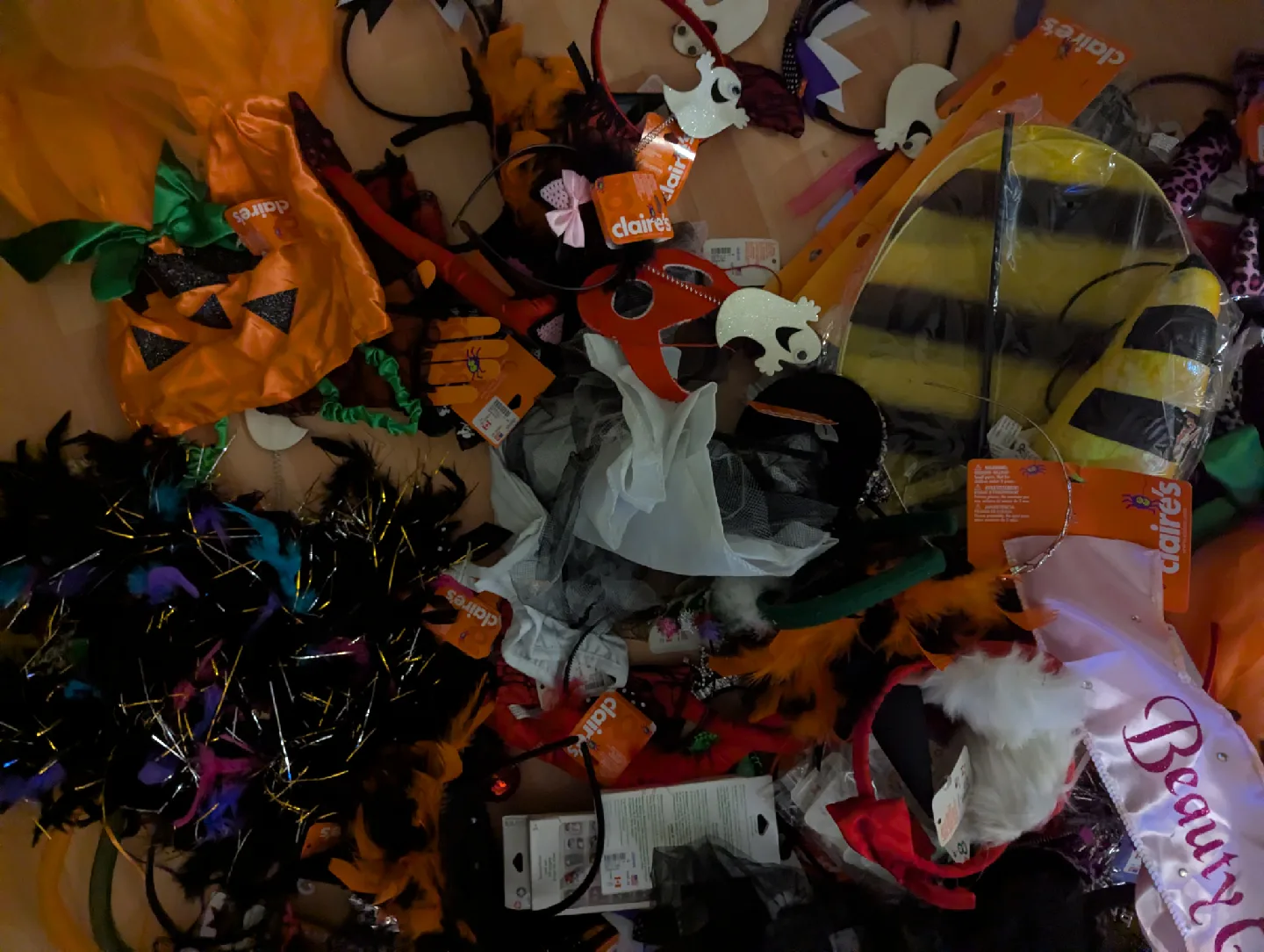 NEED GONE: MAKE OFFER FOR ALL BIG LOT NEW Halloween costume... image indicator(7)