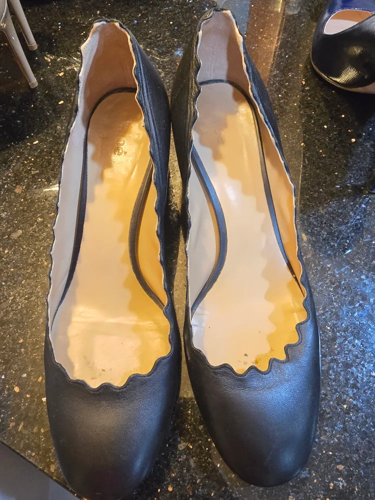 Chloé Black Leather Block Heel Pumps - Size 37.5 thumbnail