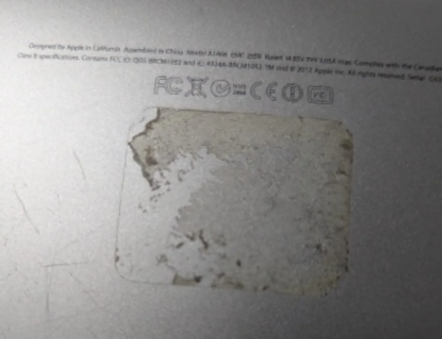 Apple MacBook Air 13" 1.8 Dual Core Intel Core i5 A1466 image indicator(3)