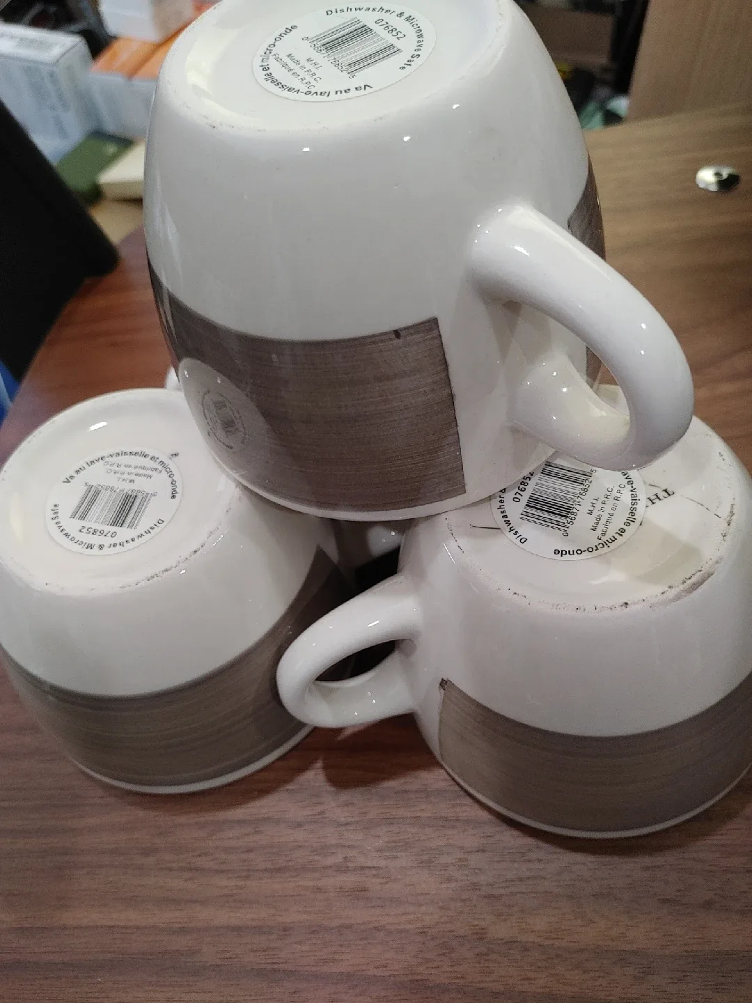 🧡BRAND NEW! FOUR LARGE COFFEE MUGS thumbnail