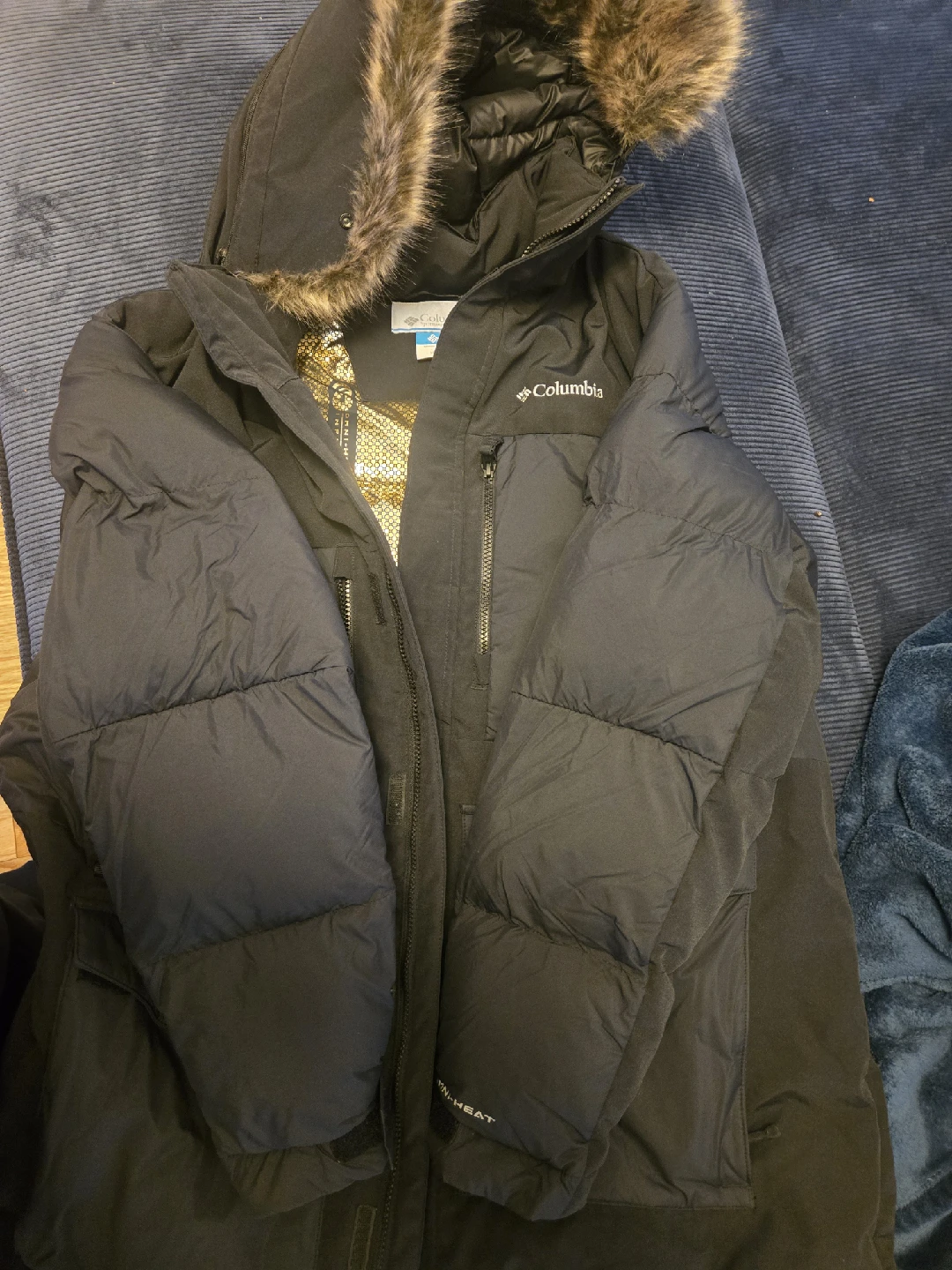 Columbia XL Black Winter Jacket