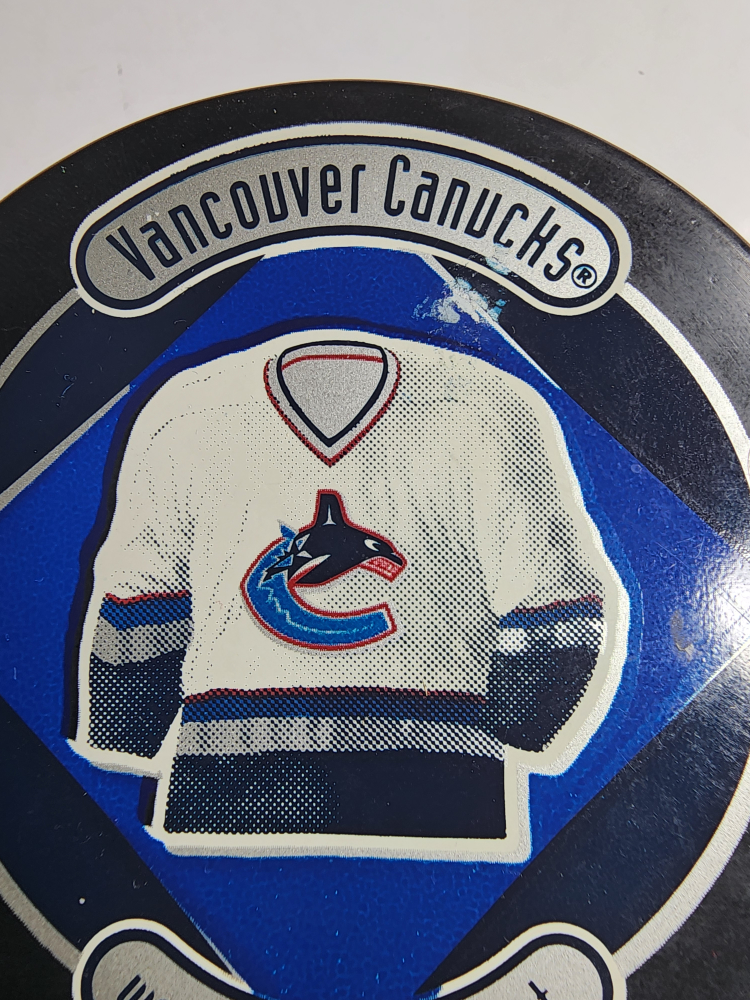 Vancouver Canucks Molson Canadian Hockey Puck - photo 2