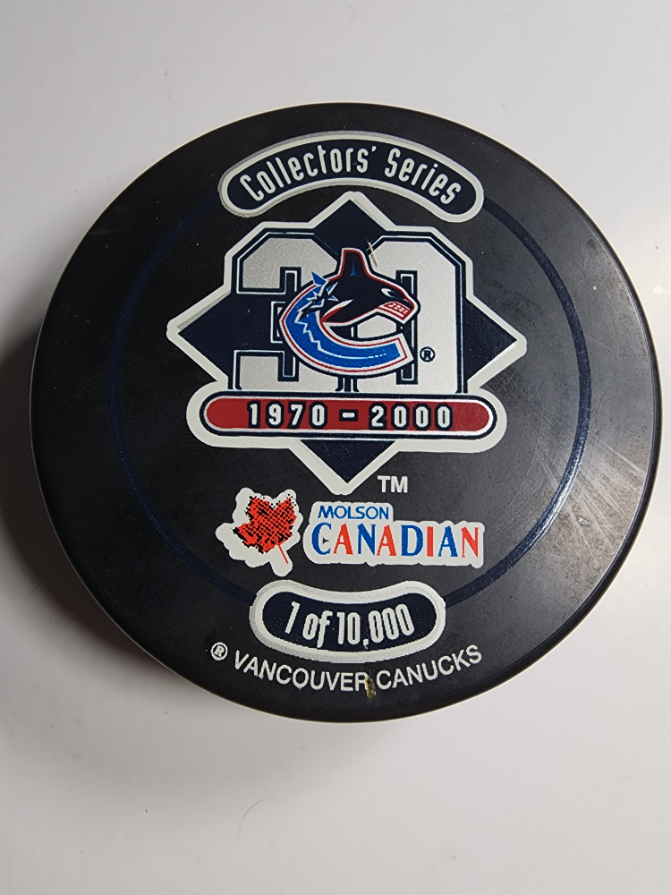 Vancouver Canucks Molson Canadian Hockey Puck - photo 4