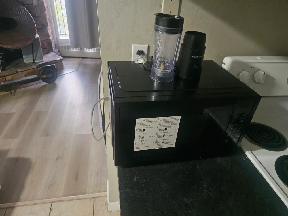 Household items: TV, Fan, Microwave, Chair image indicator(5)