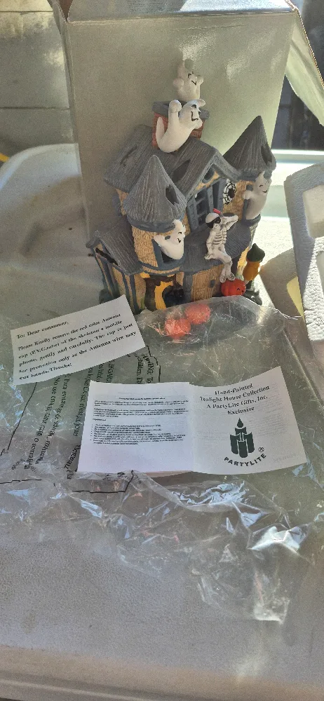 Mint Partylite Hand Painted Haunted Hill House image indicator(6)