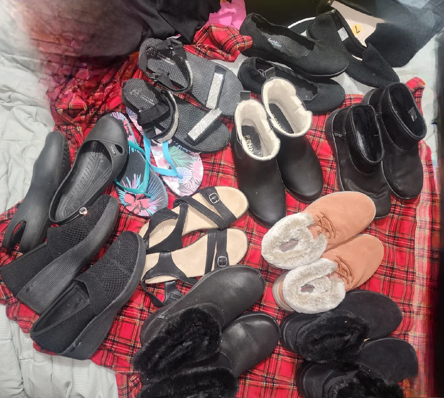 Mixed Shoes Lot: Skechers, Crocs, Boots