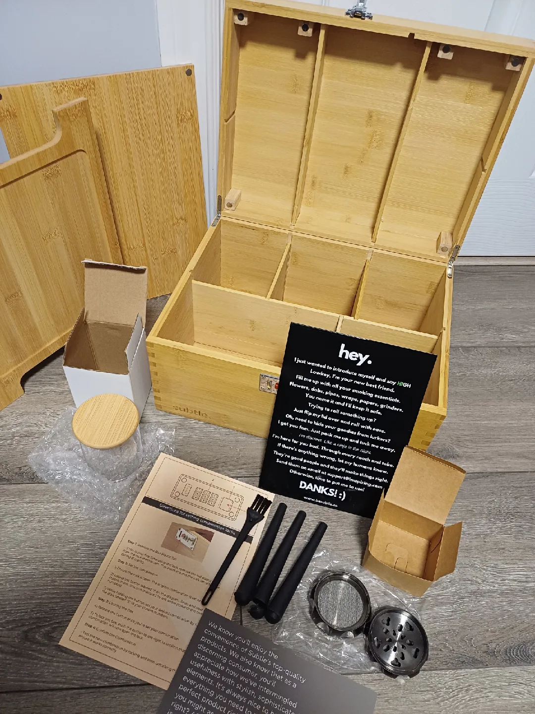 Subtle Stash Box with Accessories image indicator(9)