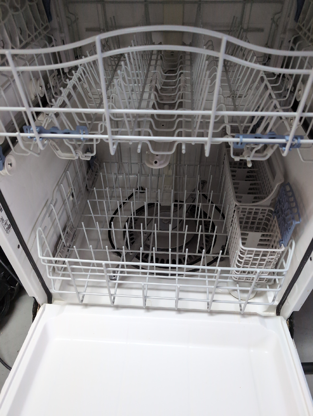 Kenmore Ultra Wash Dishwasher - photo 4