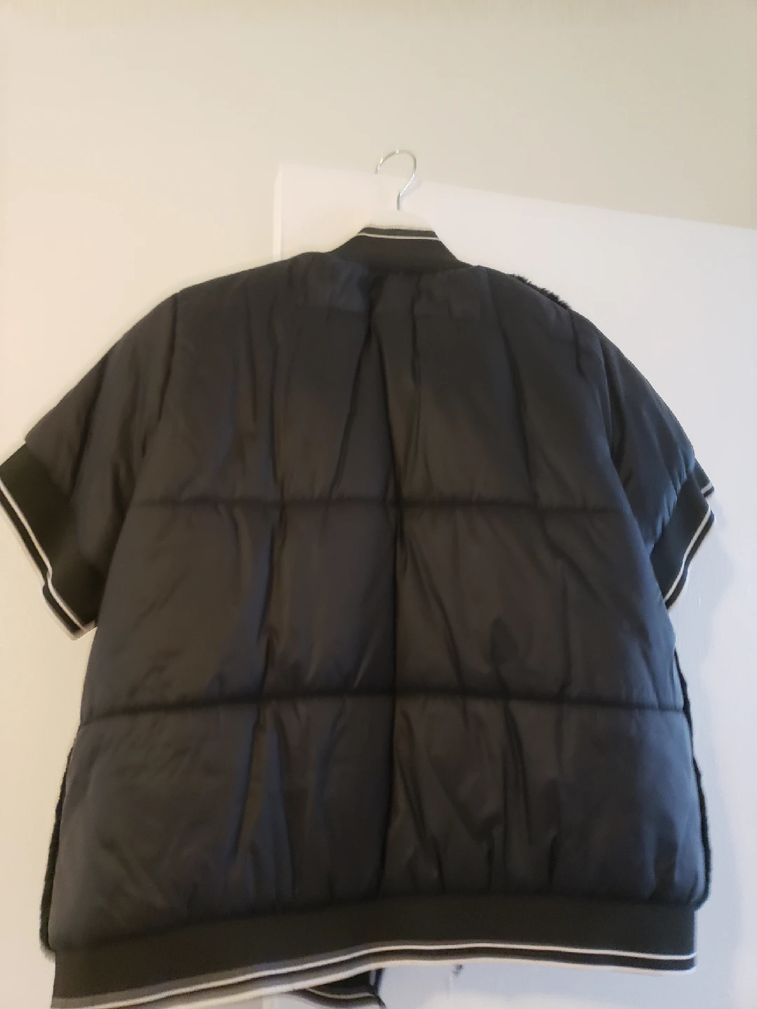 vest - photo 3