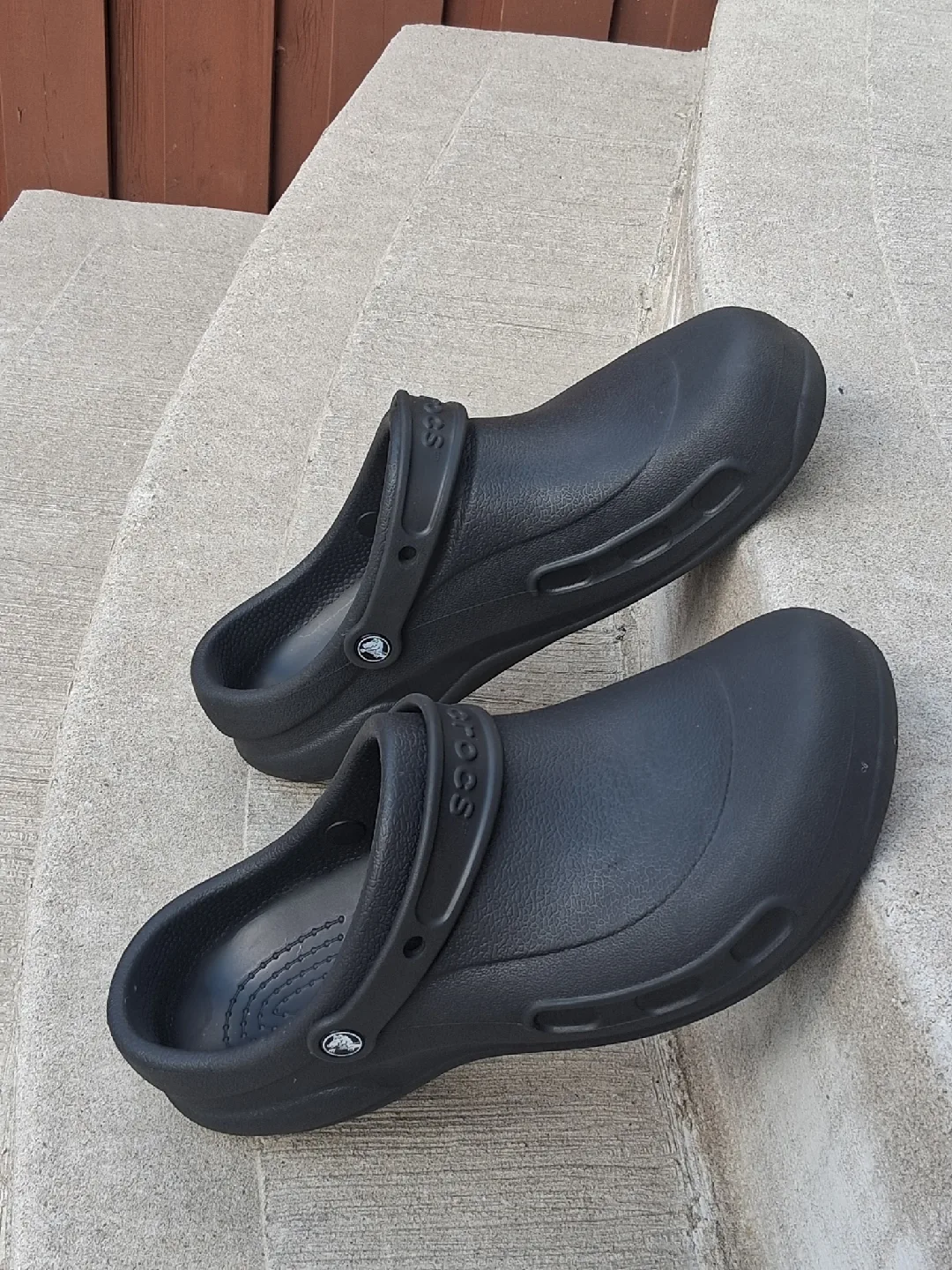 Crocs Bistro Black Clogs thumbnail