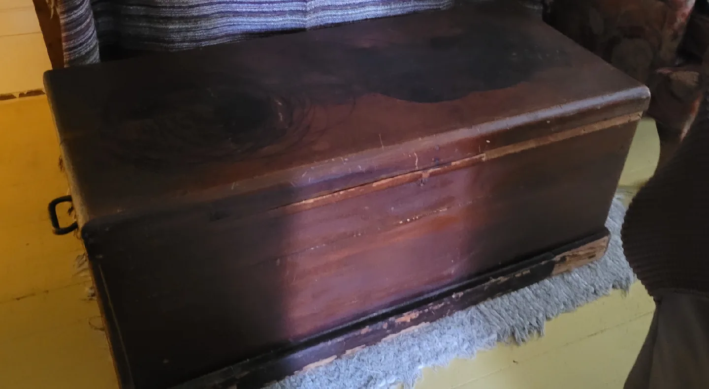 Vintage Pine Blanket Box image indicator(2)