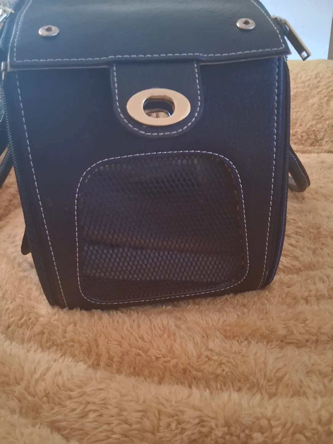Black leather  Small Dog Carrier Bag image indicator(6)