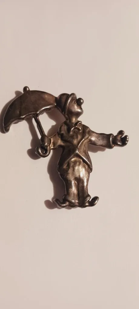 Sterling Silver 925 Gorgeous Vintage Clown Brooch thumbnail
