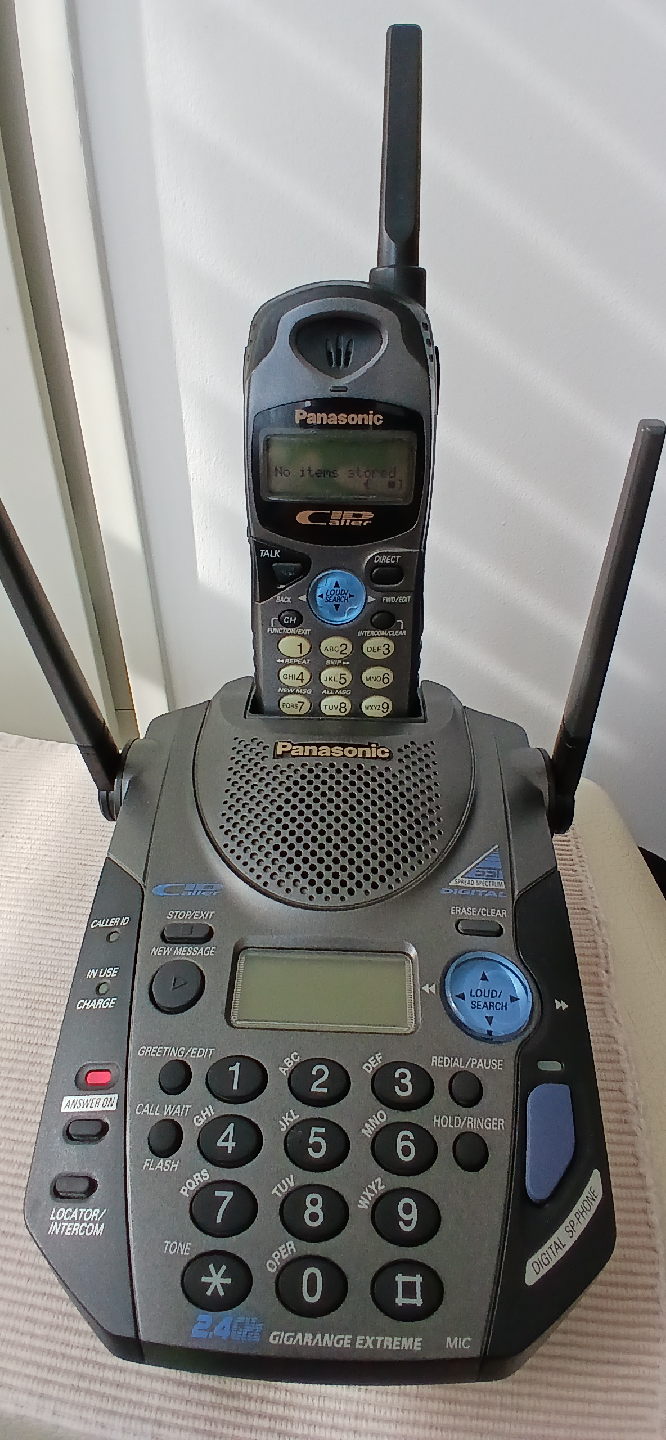 Panasonic digital spread spectrum cordless phone 2.4GHz - photo 2