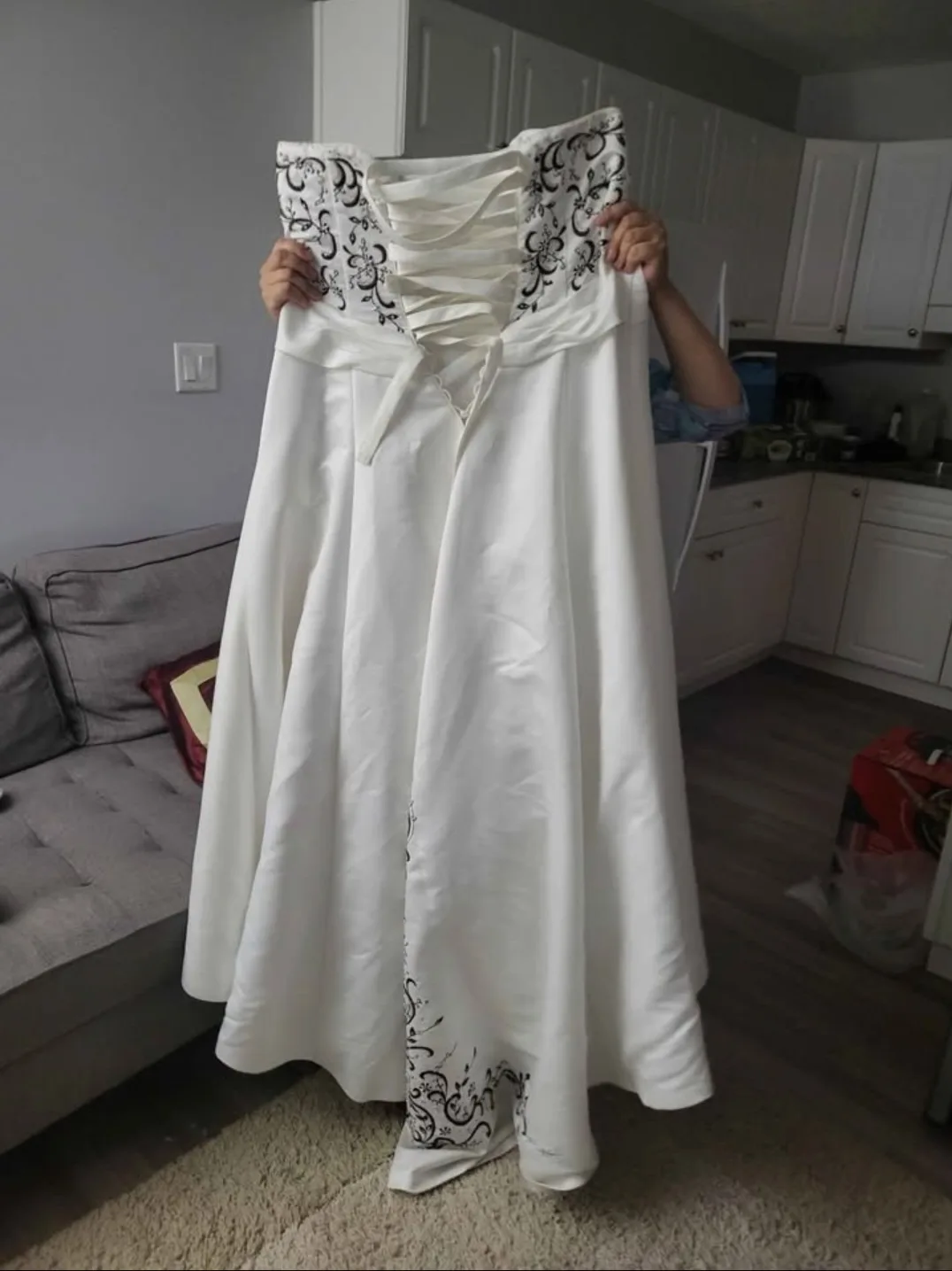 White Wedding Dress with Black Embroidery image indicator(3)