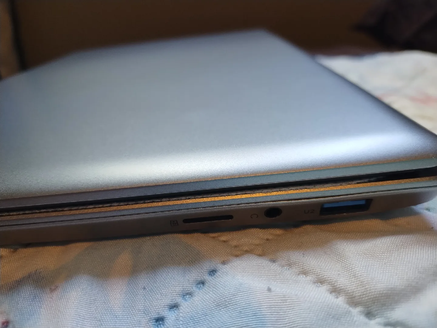 Jumper 15.6" Windows 11 Business Laptop image indicator(3)