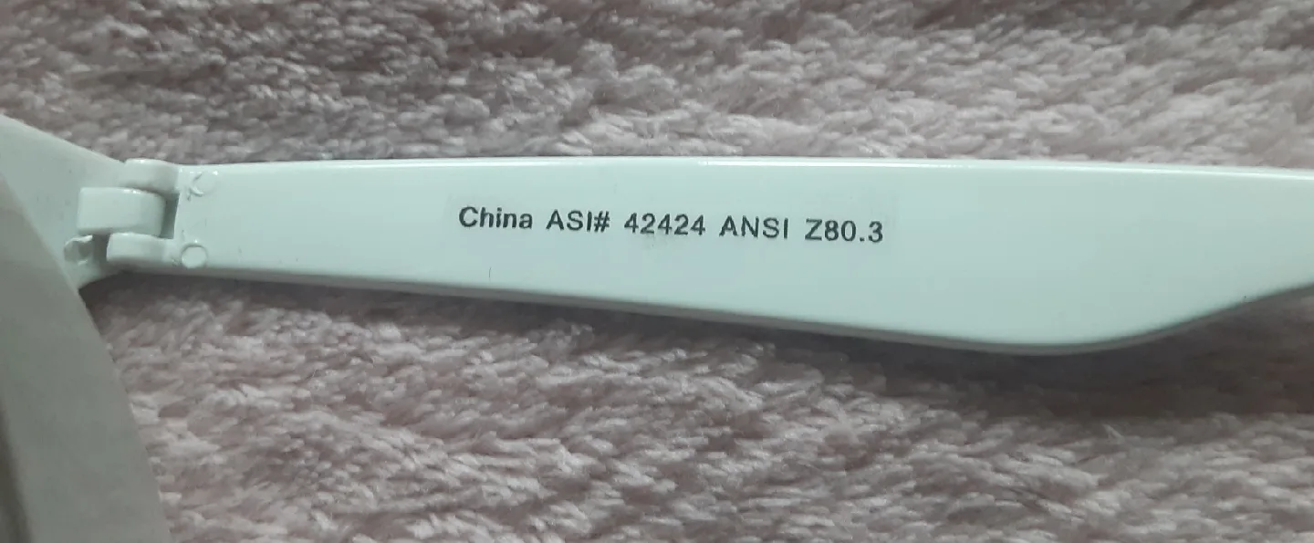 Vince Camuto Sunglasses image indicator(3)