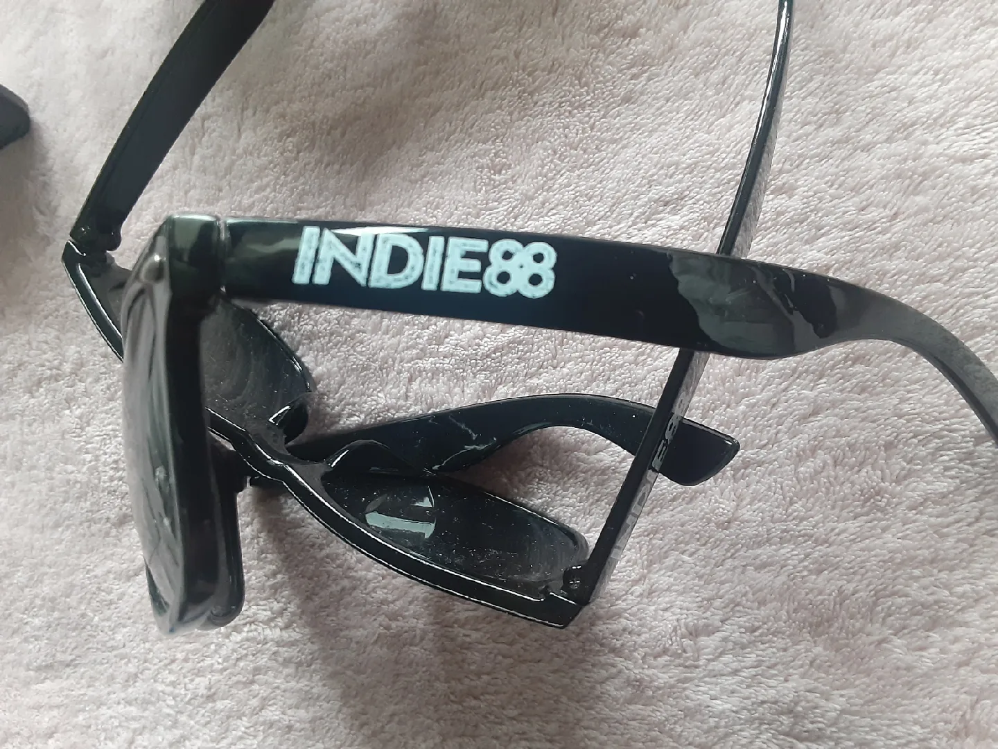 Vince Camuto Sunglasses image indicator(7)