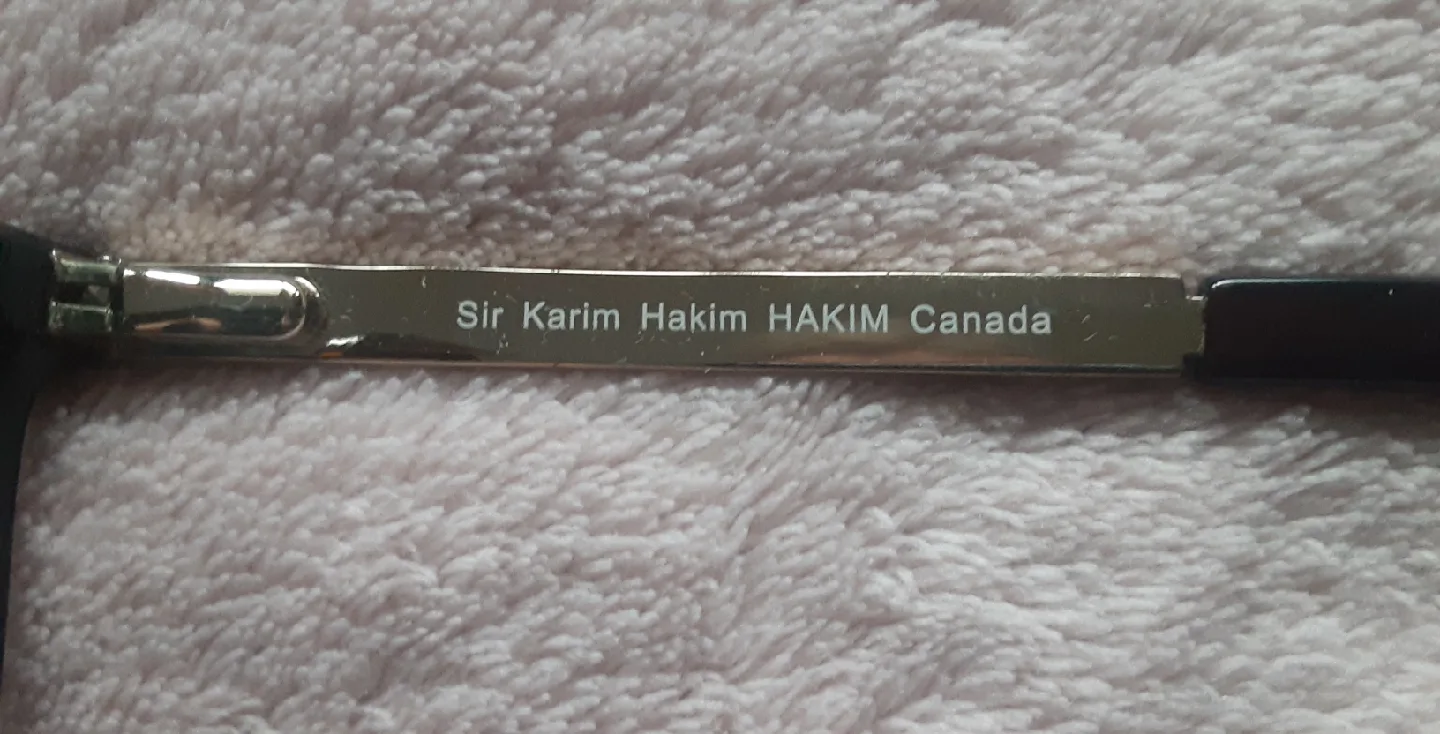 Vince Camuto Sunglasses image indicator(8)