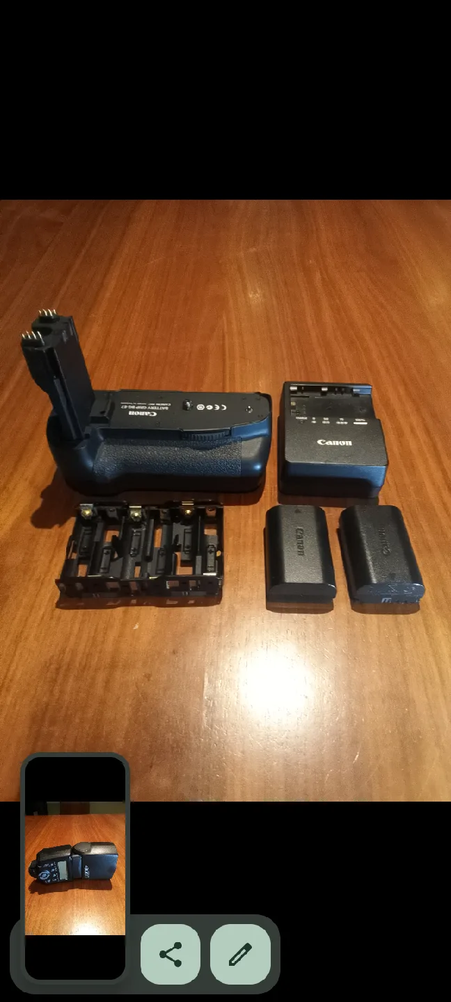 Professional Canon EOS 5D Mark II Camera/Lenses & Accessories image indicator(5)