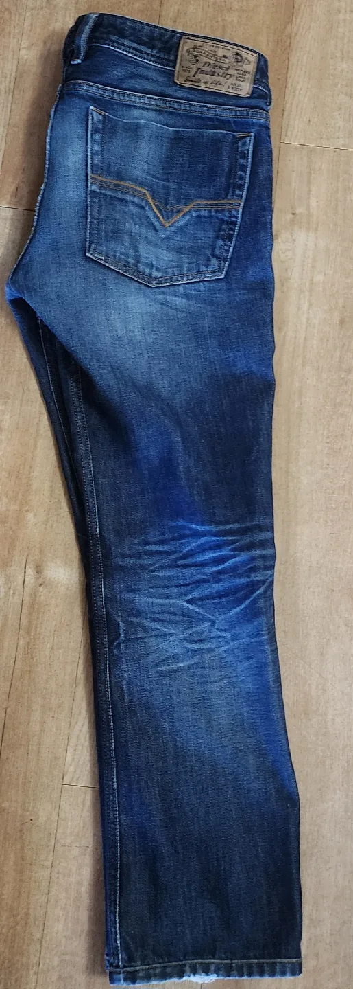 Diesel Zatiny Boot Cut Jeans W:33 L:30(Pickup only) $55 firm image indicator(4)