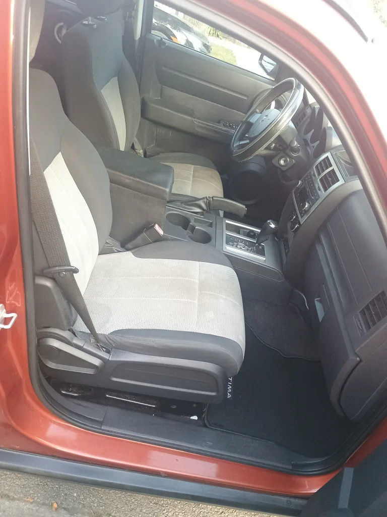 Dodge Nitro image indicator(2)