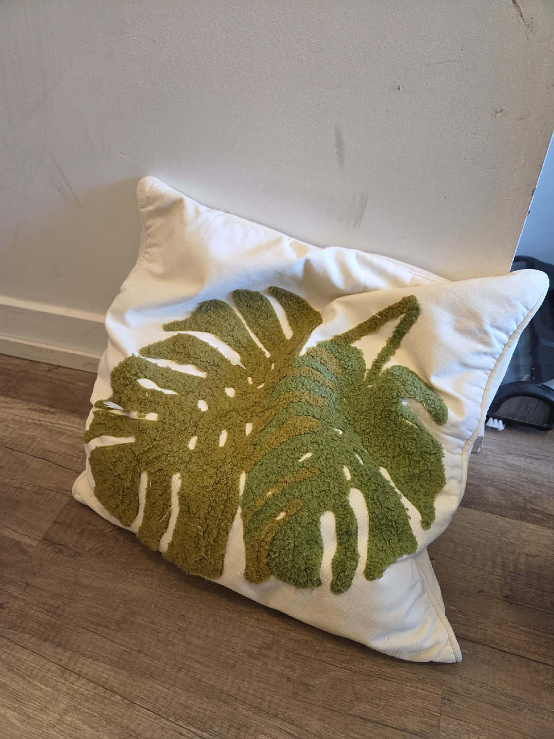 Leaf Throw Pillow