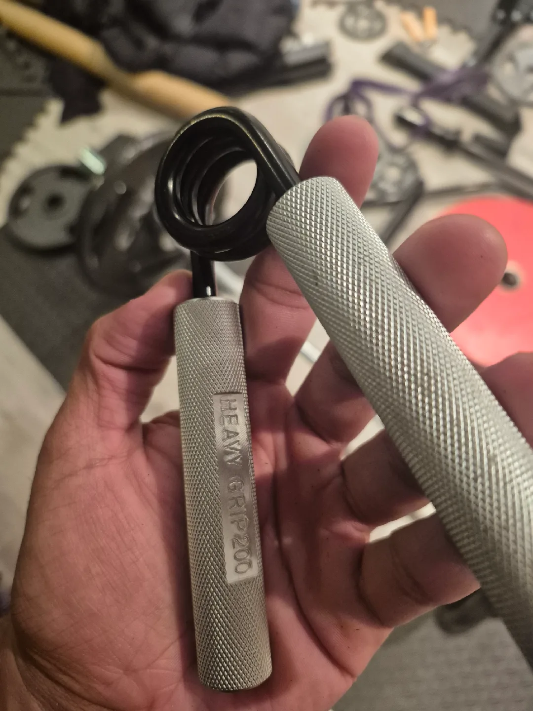 Grip Strengthener image indicator(2)