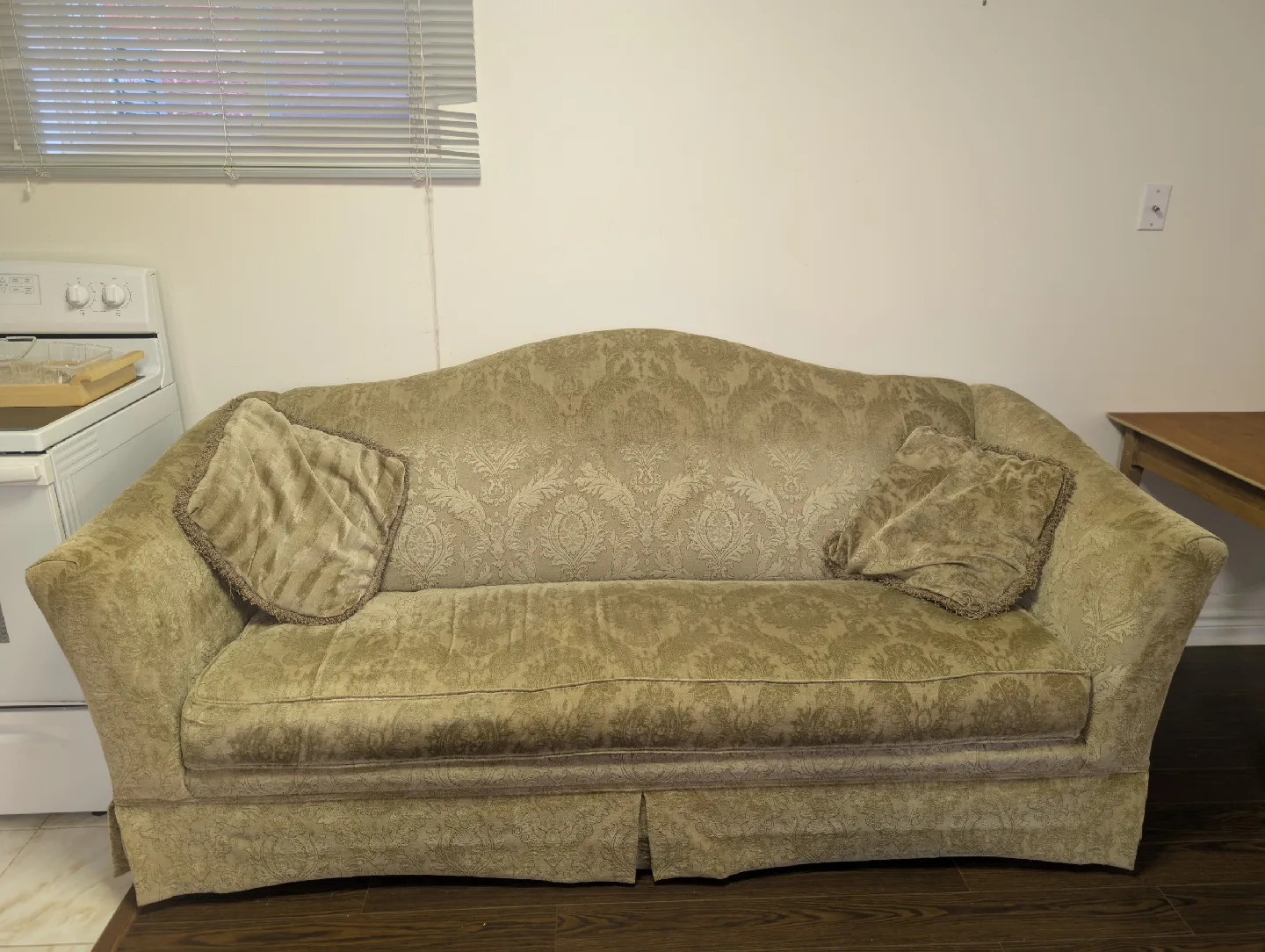 Vintage Floral Pattern Sofa