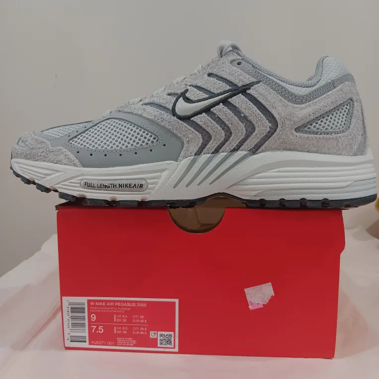 Nike Air Pegasus 2005 W Gray Size 9 image indicator(2)