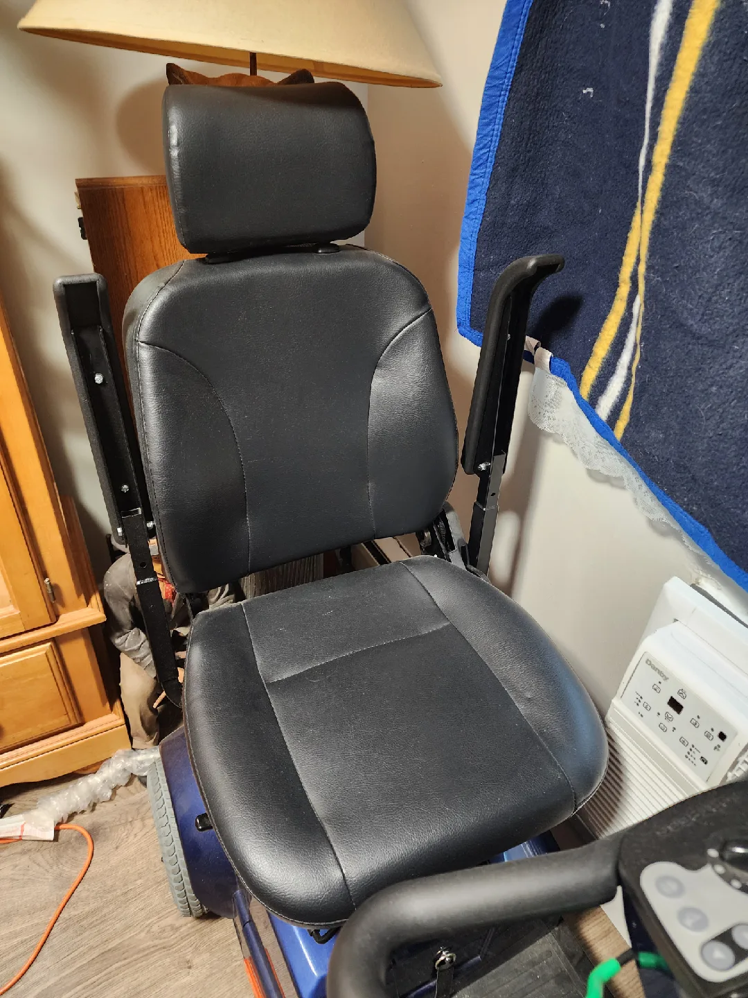 Fortress 1700 DT Mobility Scooter image indicator(5)