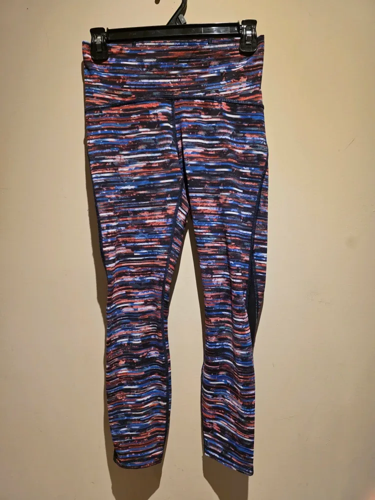 Lululemon Size 4 Multicolor Leggings image indicator(2)