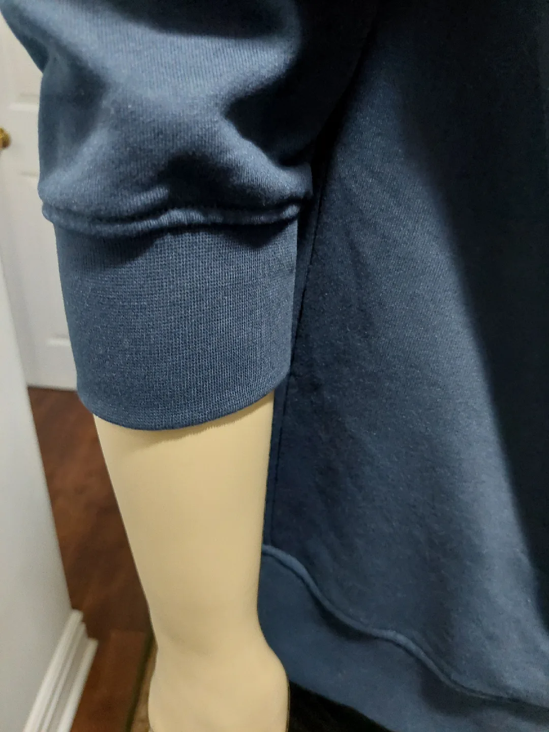 Imitation Armani Exchange  Blue Hoodie Xl image indicator(6)