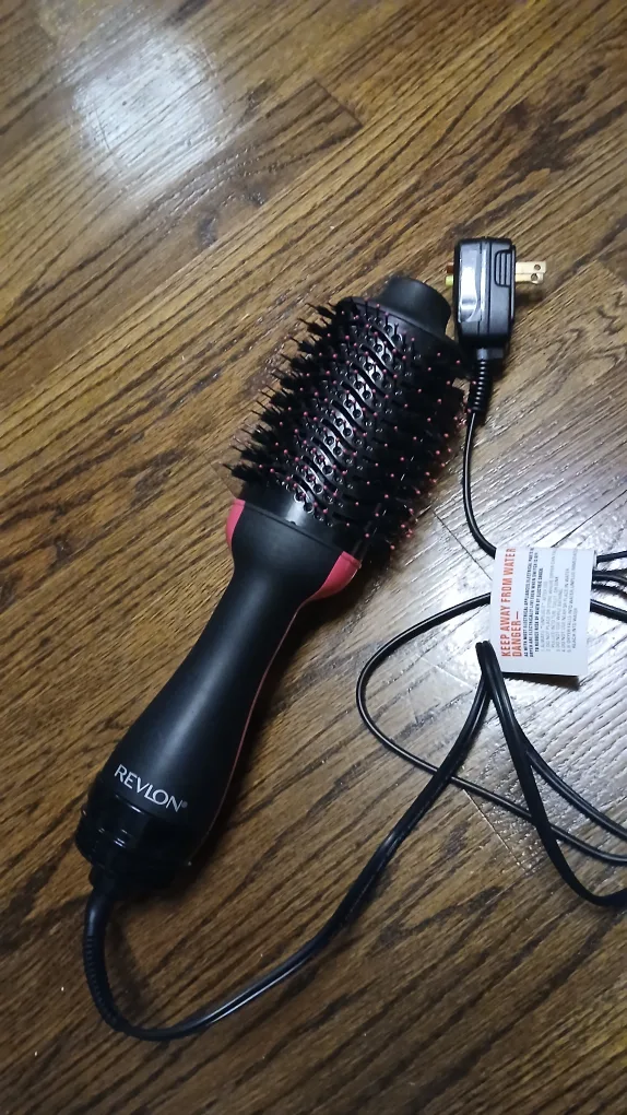 Revlon One-Step Hair Dryer & Volumizer Hot Air Brush image indicator(4)