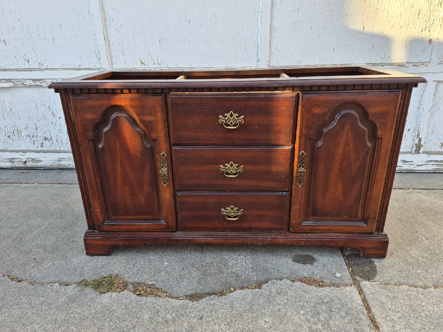 Vintage Wooden China Cabinet - photo 5