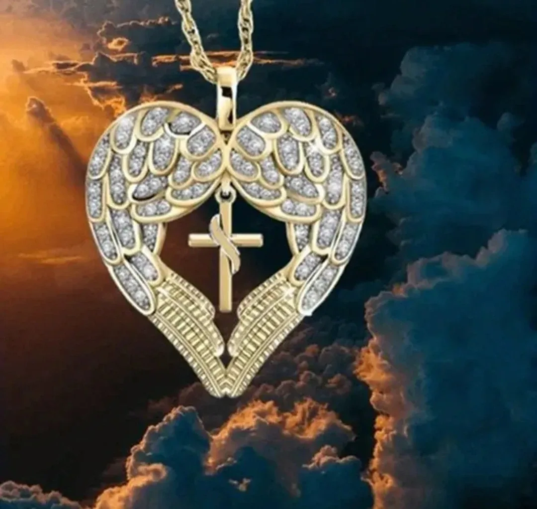 Heart Wing Cross Necklace image indicator(4)