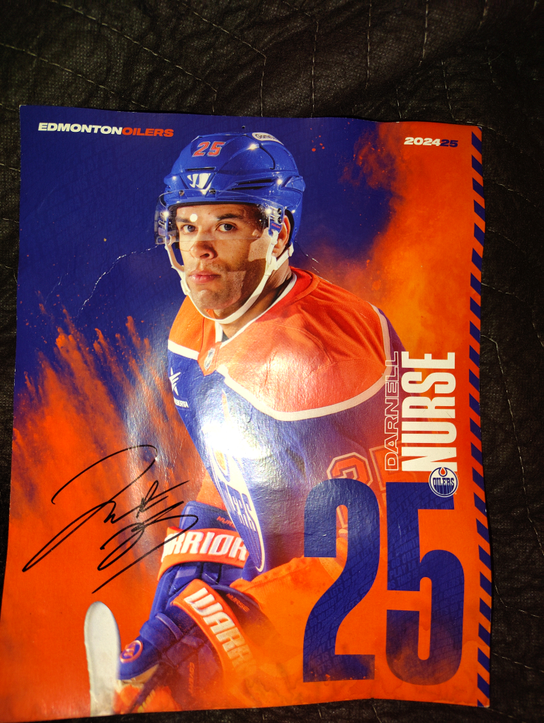 signed Darnell nurse picture