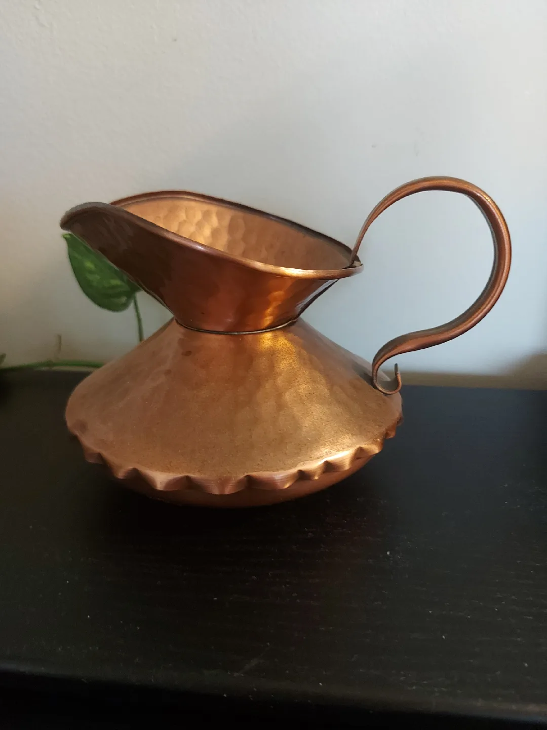 Vintage Coppercraft Guild Hammered Copper Pitcher image indicator(2)